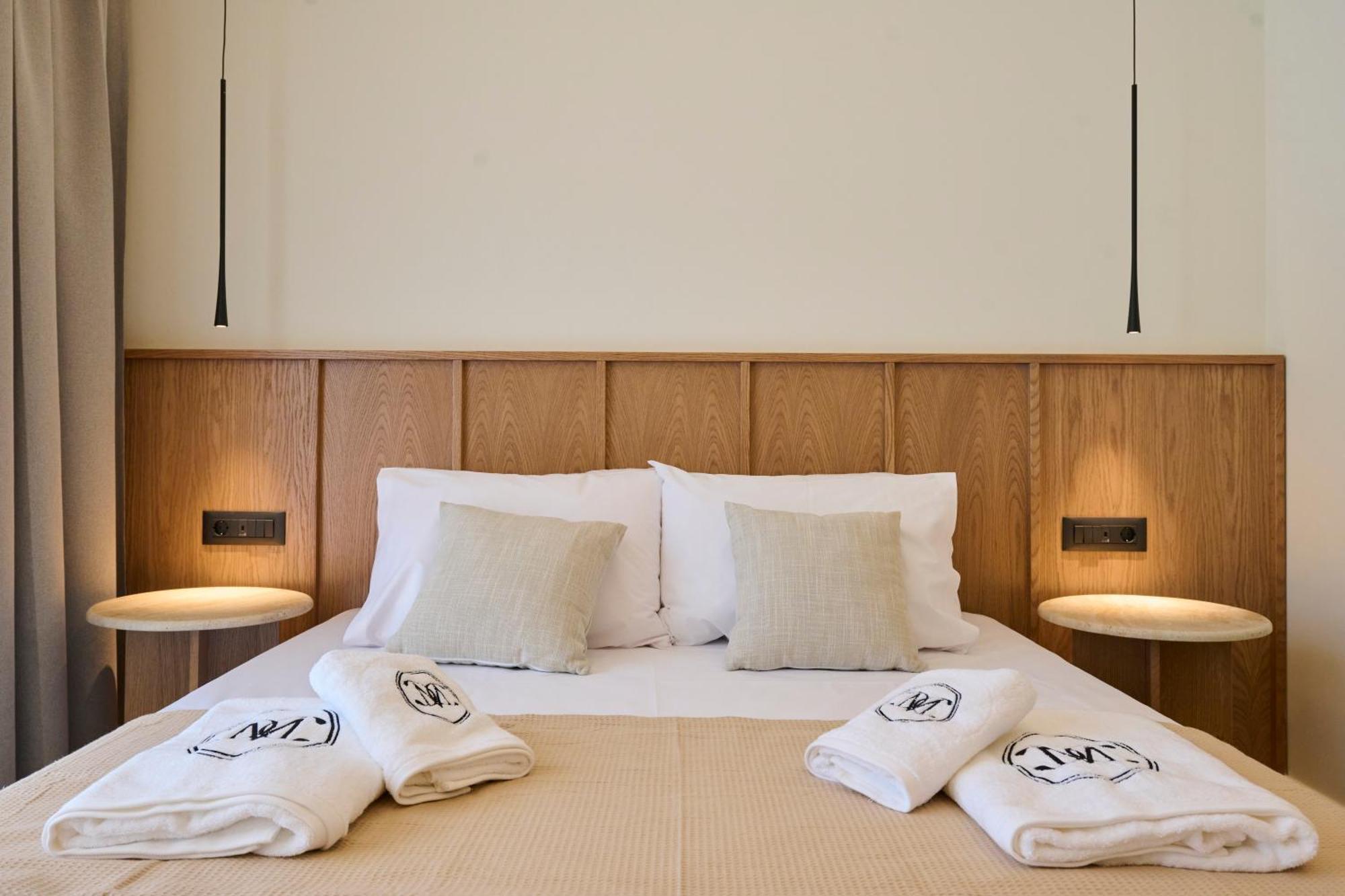 Monarco Executive Rooms Rhodes City ภายนอก รูปภาพ