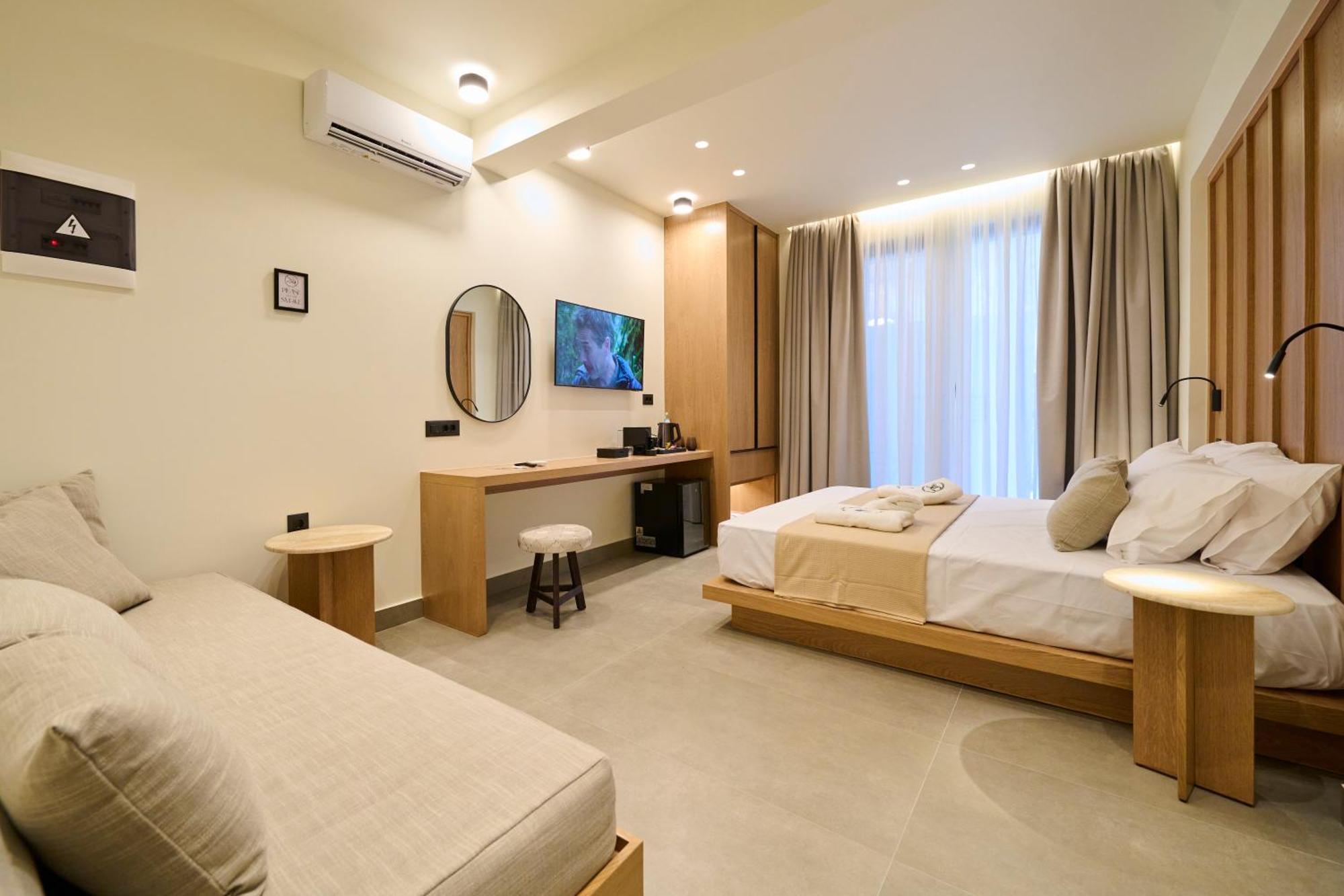 Monarco Executive Rooms Rhodes City ภายนอก รูปภาพ