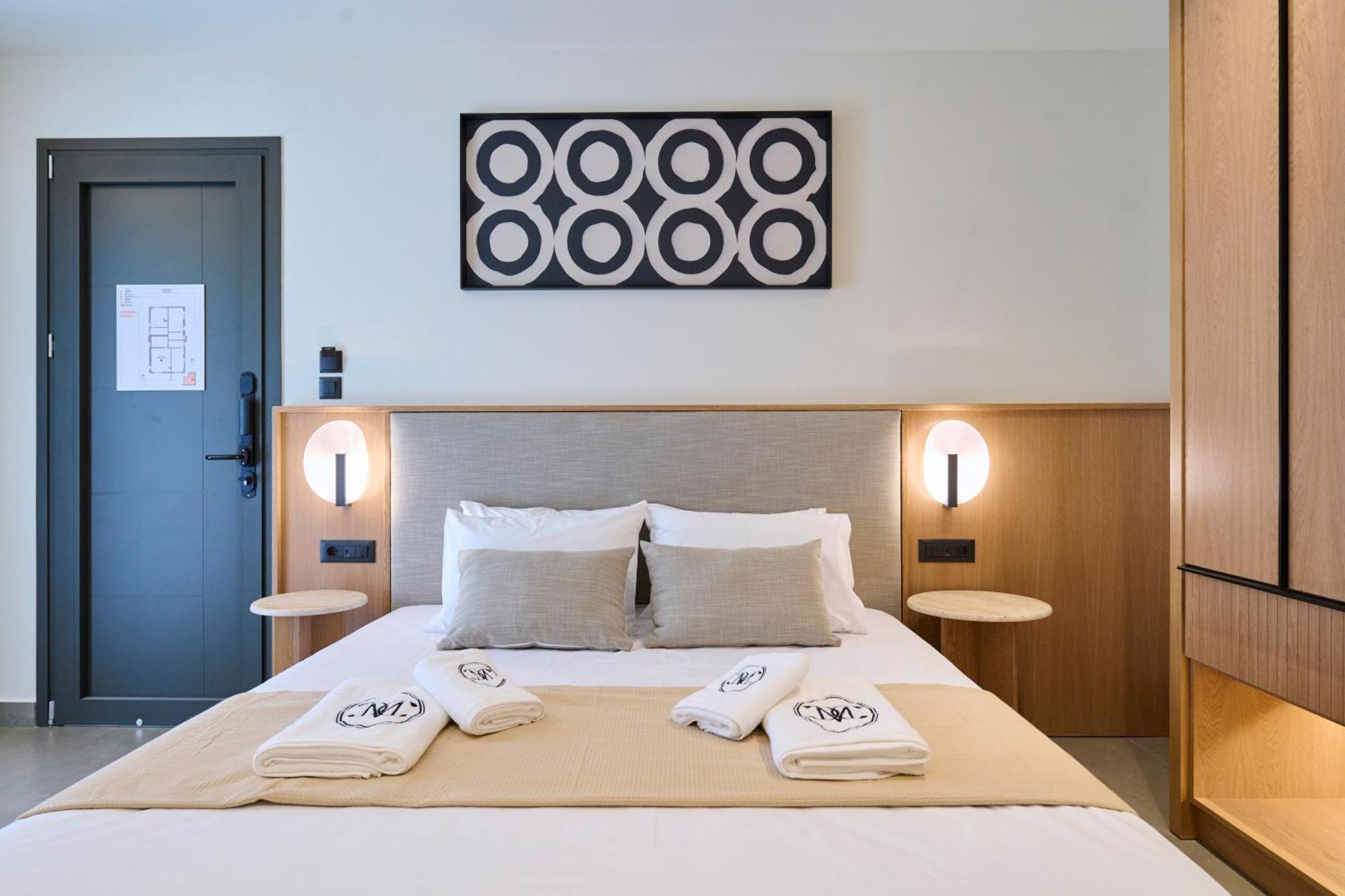 Monarco Executive Rooms Rhodes City ภายนอก รูปภาพ