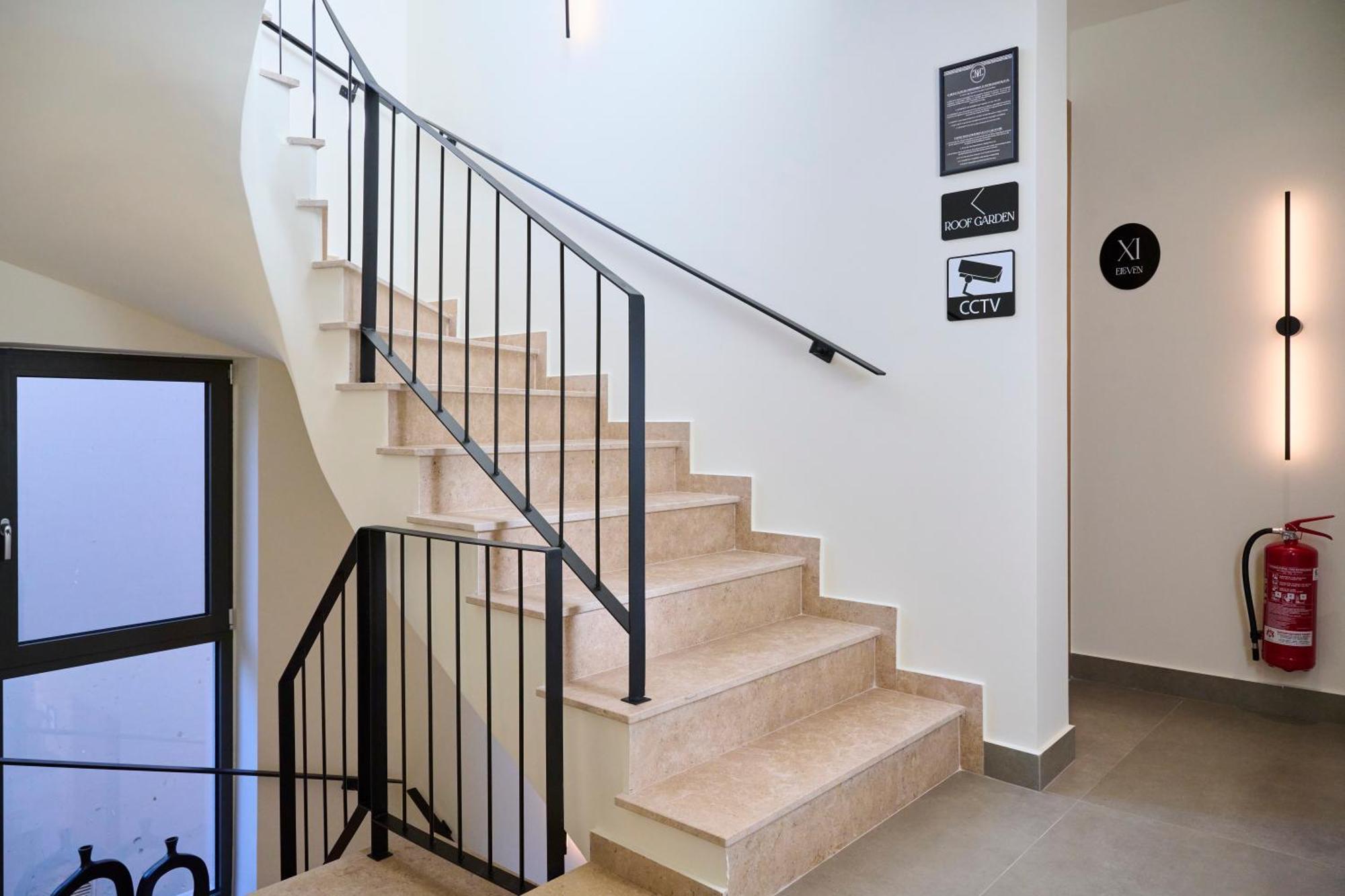 Monarco Executive Rooms Rhodes City ภายนอก รูปภาพ